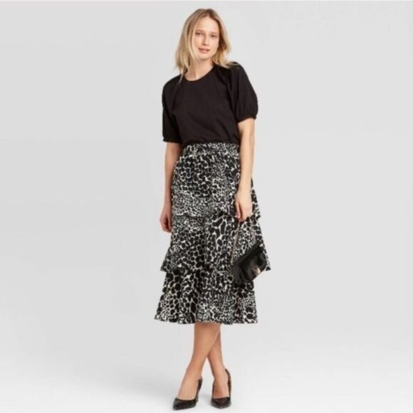 NEW Who What Wear Swirling Leopard Skirt - Picture 1 of 5